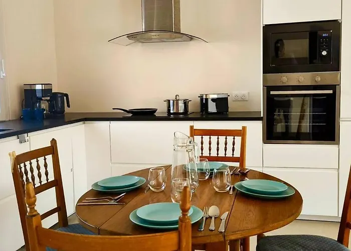 La Cabanne, 4 Pers, Centre, 50m Plage, Clim Ρουαγιάν